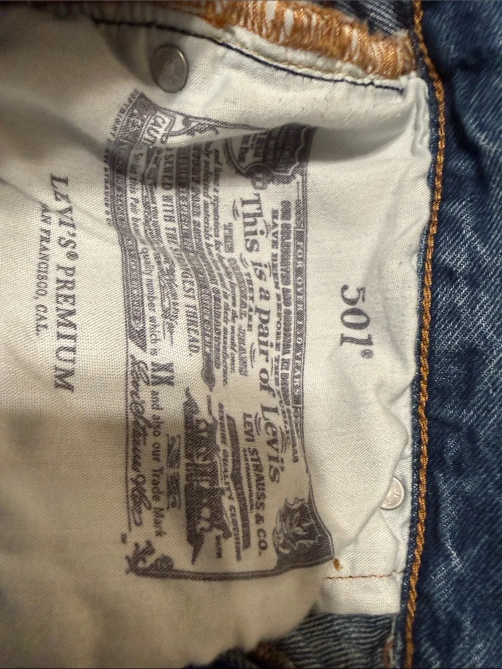 LEVIS 501